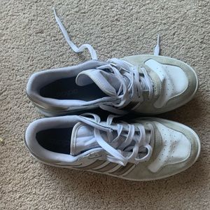 Men’s Adidas | Size 9 1/2 | Good Condition